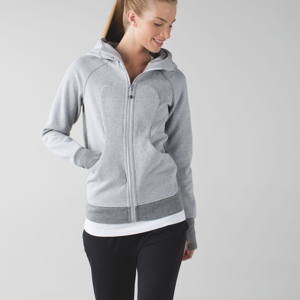 LULULEMON SCUBA HOODIE - SIZE 6
